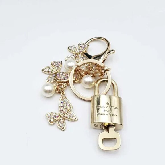 Authentic Louis Vuitton Lock & Key with unbranded Bagcharm, Keycharm, Keychain - Picture 3 of 5